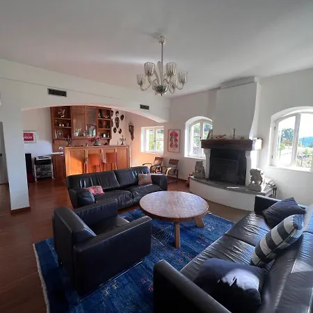 ヴィラ Large For 20 Guests On Large Estate With Private Pool And Tennis Court Big Conference With Facilities Villaitaly Eu カイロ・モンテノッテ