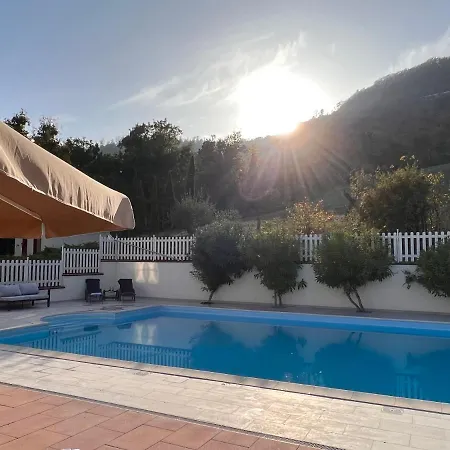 Estate: Conference & Leisure Retreat For 20 Villa