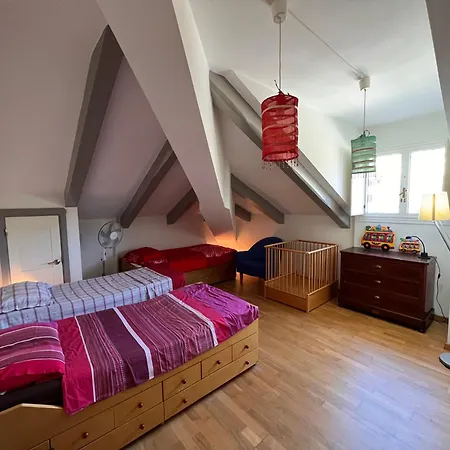 Estate: Conference & Leisure Retreat For 20
