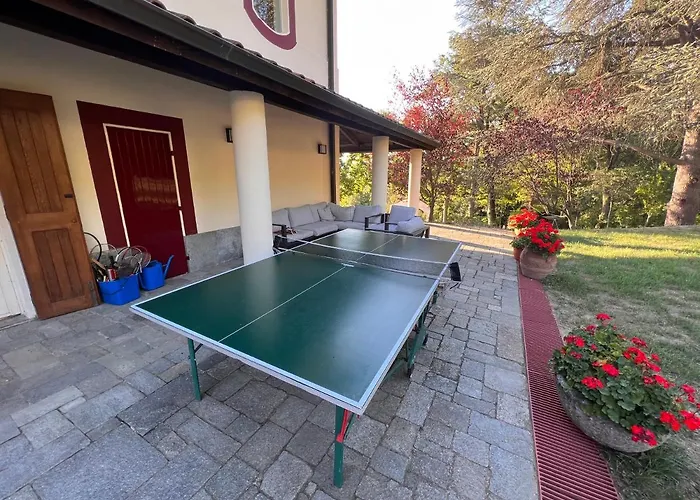 Villa Large For 20 Guests On Large Estate With Private Pool And Tennis Court Big Conference With Facilities Villaitaly Eu